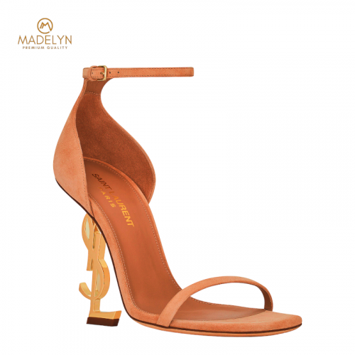 كعب سانت لوران YSL