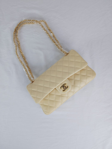 شنطة شانيل ( جلد طبيعي )