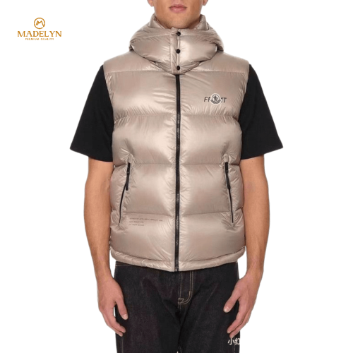 جاكيت مونكلير