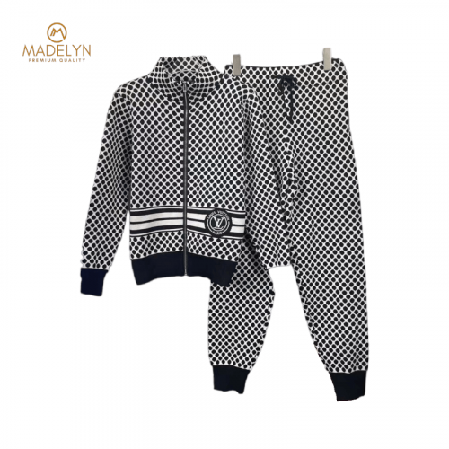 طقم لويس فيتون