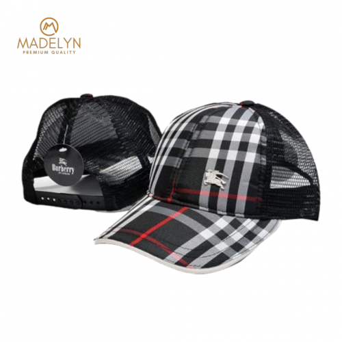 BURBERRY HAT