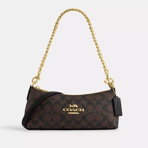 شنطة ماركة كوتش