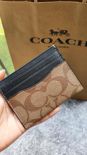 حامل بطاقات رجالي من كوتش