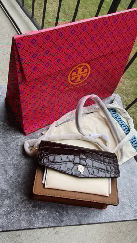 شنطة ماركة توري بورتش