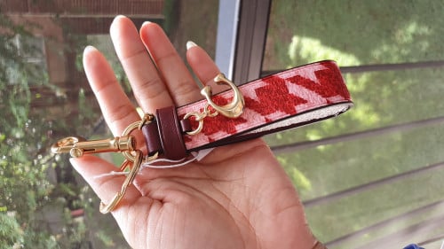 ميدالية ماركة كوتش