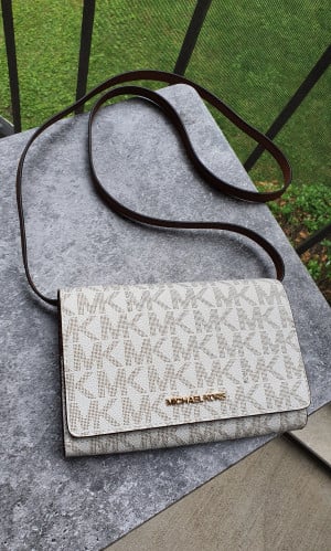 كروس/محفظة مايكل كورس