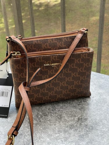 شنطة ماركة كارل ليقارفيلد