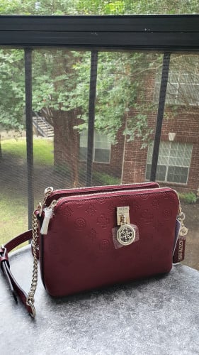 شنطة ماركة قيس