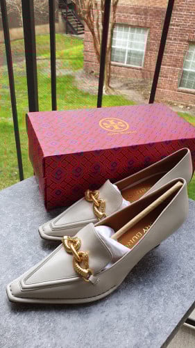 كعب ماركة توري بورتش