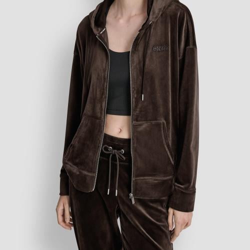 طقم هودي وبنطلون ماركة DKNY