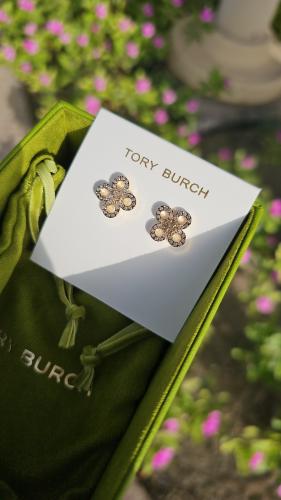 حلق ماركة توري برتش