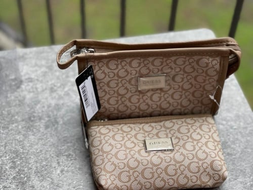 طقم باوتش ماركة قيس