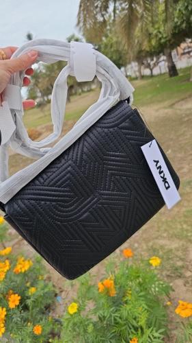 شنطة ماركة DKNY