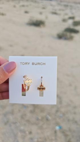 حلق ماركة توري بورتش