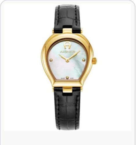 ساعة ماركة اقنر