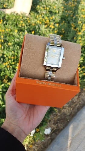 ساعة ماركة توري بورتش