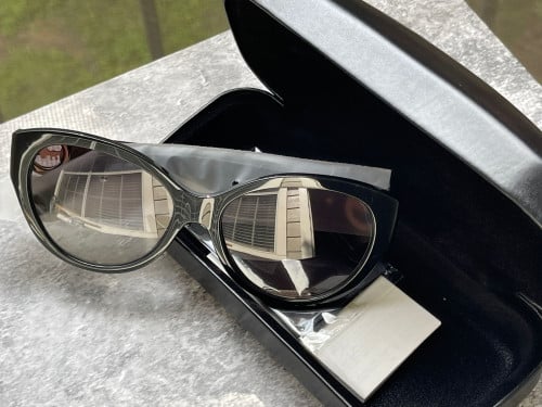 نظارة ماركة كوتش