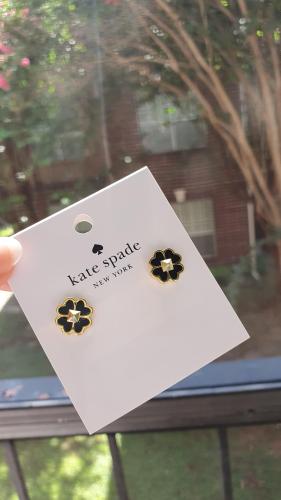 حلق ماركة كيت سبيد