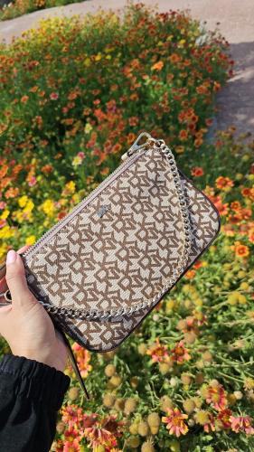 شنطة ماركة DKNY