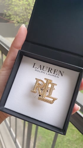 بروش ماركة رالف لورين