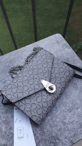 كروس ومحفظة ماركة كالفن كلاين