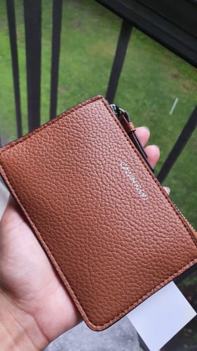 محفظة بطاقات وهوية ماركة كالفن كلاين