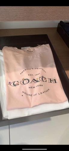 تيشيرت ماركة كوتش