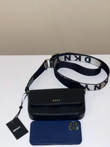 شنطة ماركة DKNY