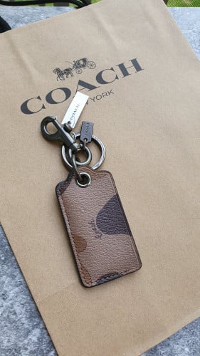 ميدالية رجالية من كوتش