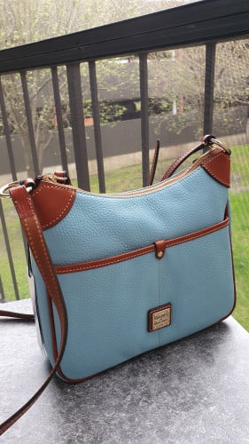 شنطة ماركة DOONEY & BOURKE