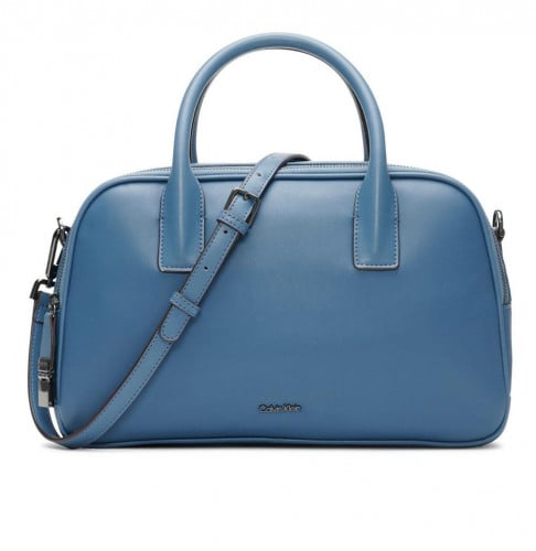 شنطة ماركة كالفن كلاين