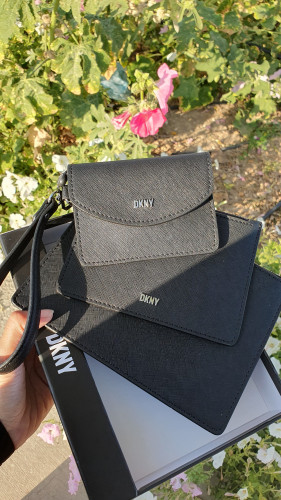 طقم 3  باوتش ماركة DKNY