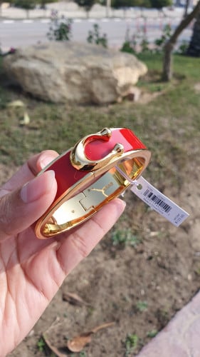 إسوارة ماركة كوتش