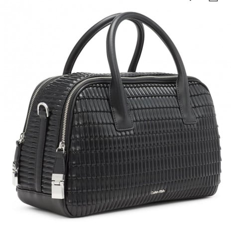 شنطة ماركة كالفن كلاين