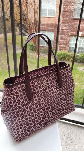 شنطة ماركة كيت سبيد