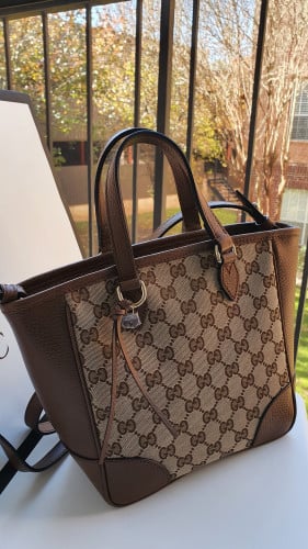 شنطة ماركة قوتشي