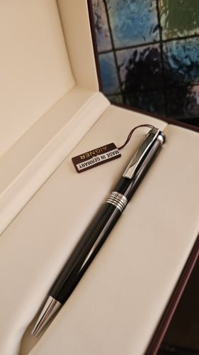 قلم ماركة اقنر