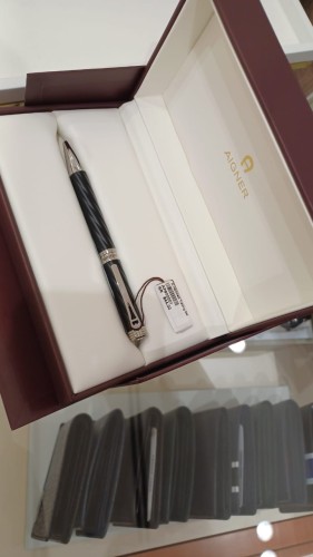 قلم ماركة اقنر