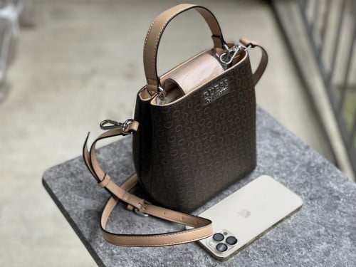 شنطة ماركة قيس