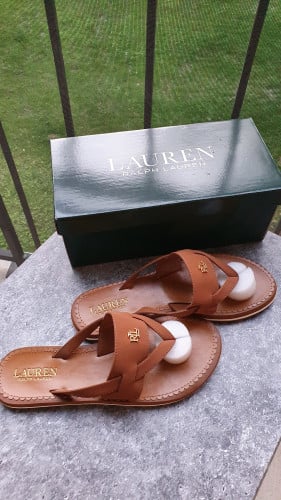 صندل ماركة رالف لورين