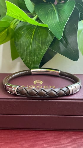 إسوارة رجالية ماركة اقنر