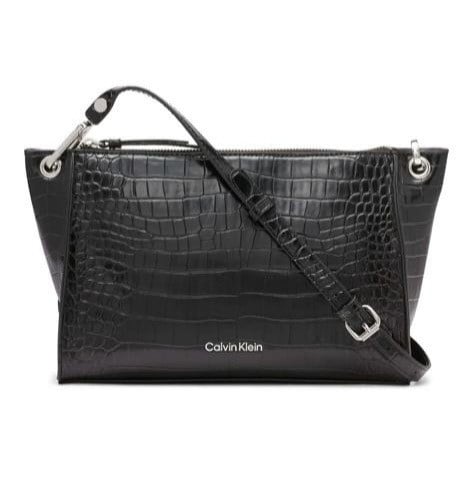 شنطة ماركة كالفن كلاين