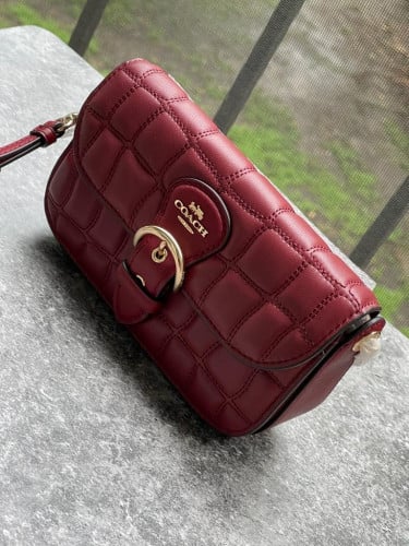 كروس ماركة كوتش