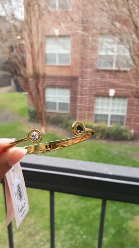 إسوارة ماركة كيت سبيد