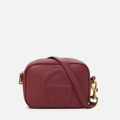 شنطة ماركة ايتين اقنر