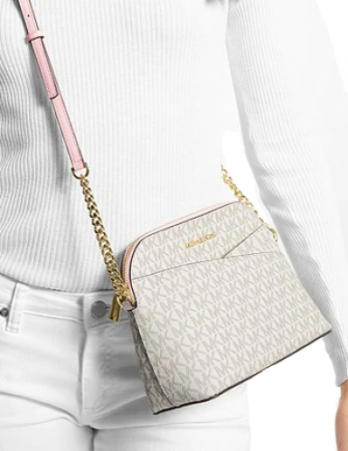 شنطة ماركة مايكل كورس