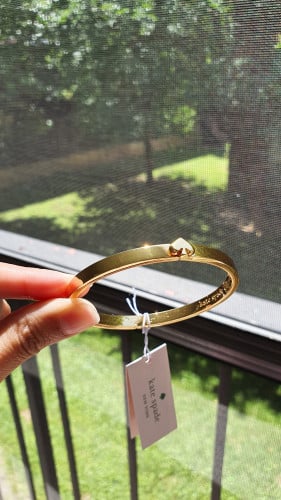 إسوارة ماركة كيت سبيد