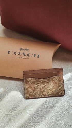 حامل بطاقات ماركة كوتش