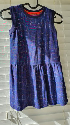 فستان ماركة تومي هيلفيقر