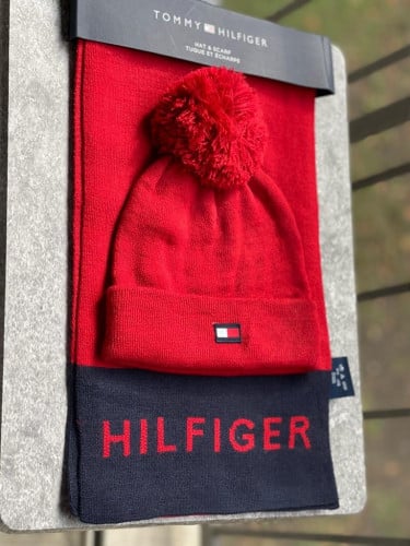 طقم رجالي شال وقبعة